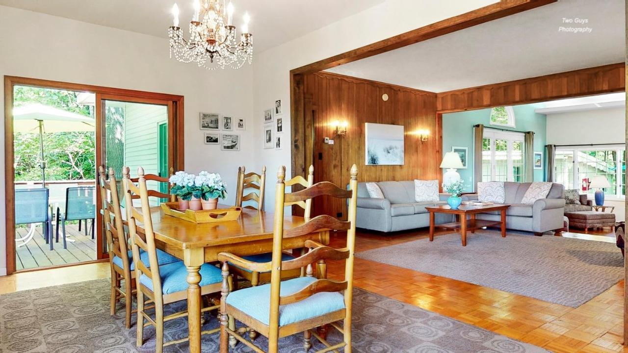 Holiday Hill Resort Saugatuck Exterior foto