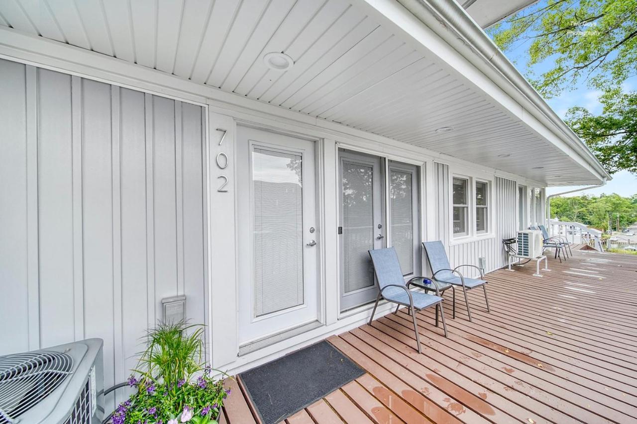 Holiday Hill Resort Saugatuck Exterior foto